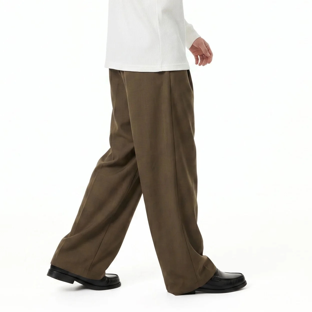 Wide Tuck Pants