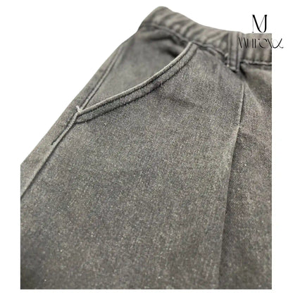 計算されつくしたシルエットで自然な若見え_Wide Denim