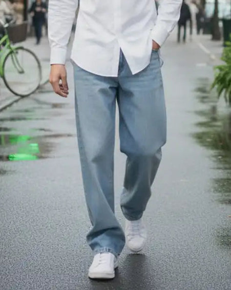 大好評につき期間限定30％Off！【メゾン級の構築美】Barrel Cut Vintage Fade Denim