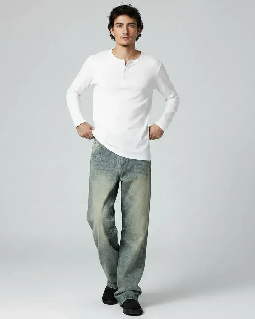 計算されつくした高デザイン性ダメージデニム_Light Bleached Crash Denim